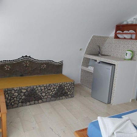 Stavros Beach Villas Perivolos  Esterno foto