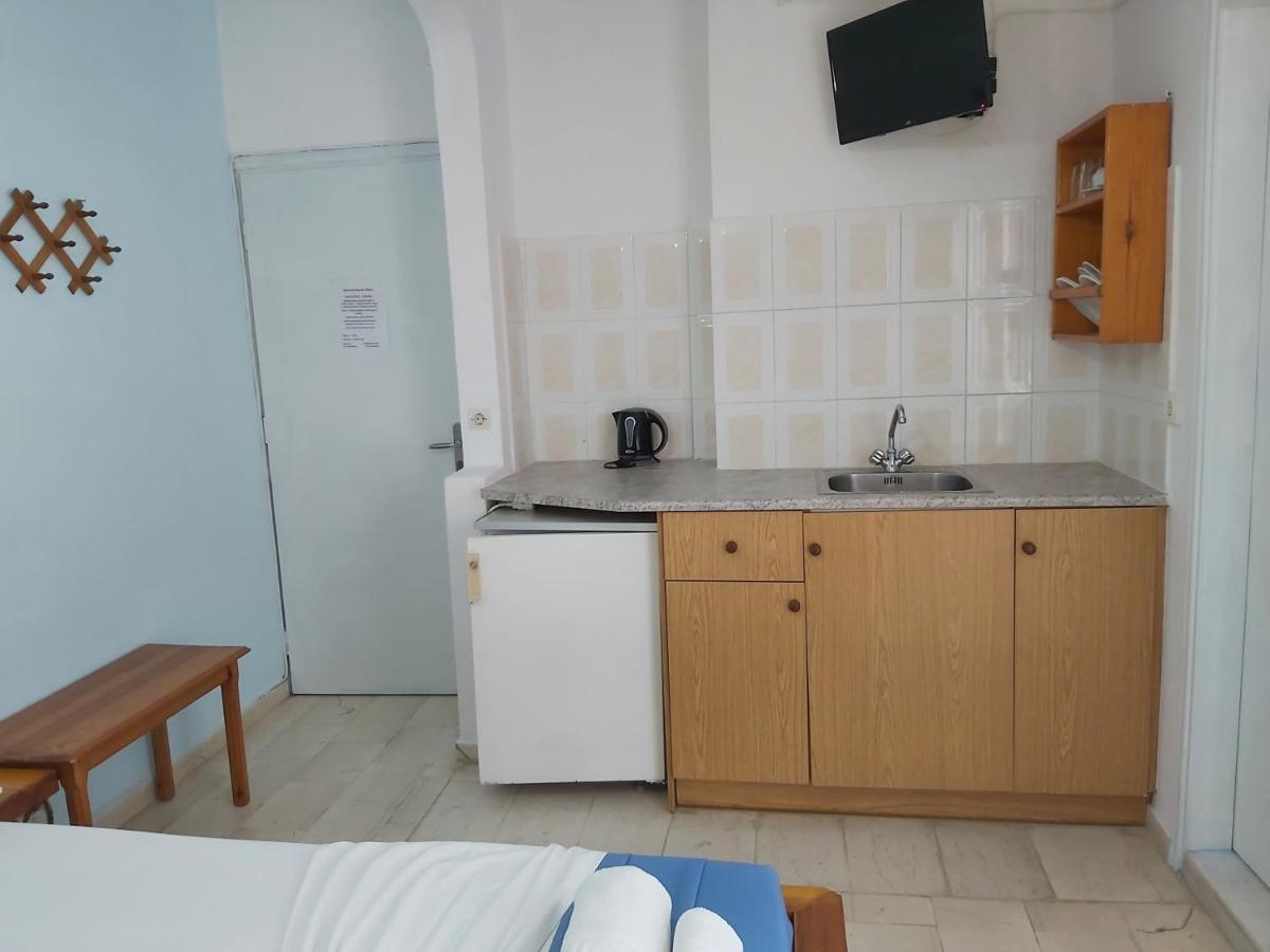 Stavros Beach Villas Perivolos  Esterno foto